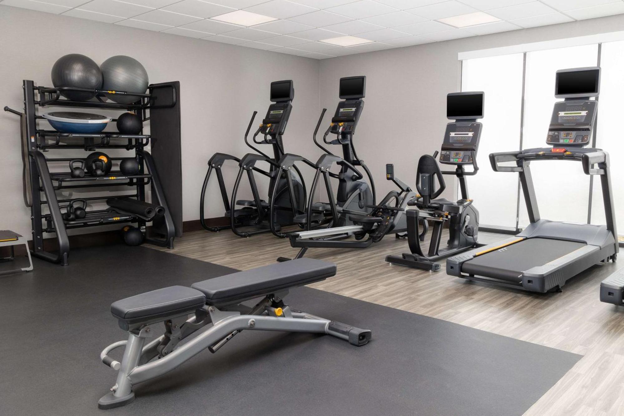 Hampton Inn & Suites Porter Ranch Лос-Анджелес Экстерьер фото